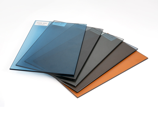 Tonet glass